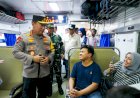 Kapolri Pastikan Pemudik Terlayani dengan Baik Saat Tinjau Stasiun Pasar Senen