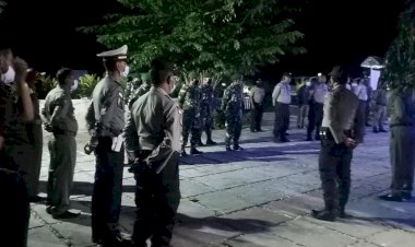 Patroli Gabungan TNI – Polri Dan Sat Pol PP, Antisipasi Pencegahan Virus Covid - 19 Serta Berikan Rasa Aman di Bulan Ramadhan