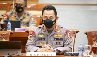 Di Hadapan Komisi III, Kapolri Paparkan 15 Aplikasi Layanan Publik Semudah Pesan Pizza