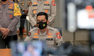Hari Ini, Panglima TNI dan Kapolri Tinjau Vaksinasi di Madiun dan Bangkalan