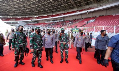 Panglima TNI dan Kapolri Tinjau Vaksinasi Massal di SUGBK
