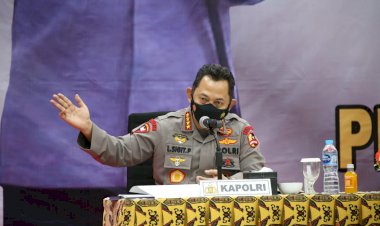 Kapolri Minta Terapkan Pendekatan Adat Istiadat Ajak Warga Papua Barat Isolasi di Isoter
