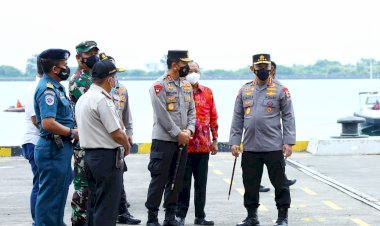 Tinjau Pelabuhan Benoa, Kapolri Minta Proses Prokes Hingga Karantina PPLN Diperketat