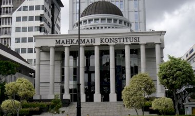 MK Putuskan Polisi Berhentikan Periksa Identitas Orang Sesuai Konstitusional