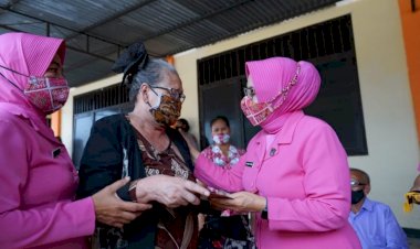 Tatap Muka dengan Bhayangkari Cabang Rote Ndao, Ketua Bhayangkari Daerah NTT Beri Tali Asih