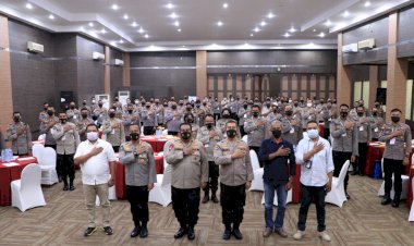 Buka Pelatihan Kehumasan, Wakapolda NTT : Kuasai Teknologi, Genggam dunia