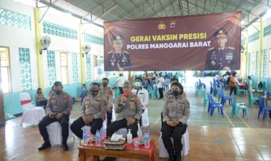 Tinjau Vaksinasi di Labuan Bajo, Kapolda NTT Tekankan Dua Hal Ini