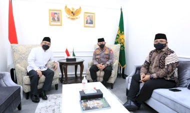 Tinjau Pelaksanaan 1 Juta Vaksinasi Booster, Kapolri Bicara Mudik Sehat dan Nyaman