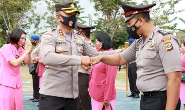 Upacara Korps Raport, 28 Bintara Polres Rote Ndao Naik Pangkat Setingkat Lebih Tinggi