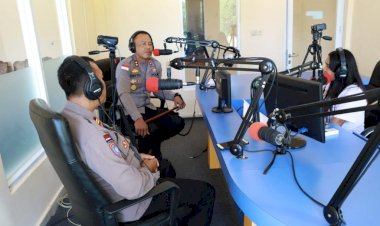 LIVE TALK SHOW : Wawancara Eksklusif Kapolres Rote Ndao dengan RRI Rote