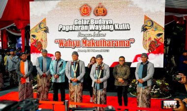 Gelar Wayang Kulit, Kapolri: Perkuat Sinergitas TNI-Polri dan Semakin Dekat dengan Masyarakat