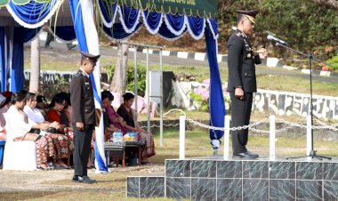 Puncak Hari Bhayangkara ke-77, Kapolres Rote Ndao Pimpin Upacara di Mapolres