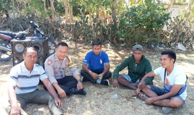 Duduk Melantai, Bhabinkamtibmas Desa Holoama Berikan Edukasi dan Sosialisasi TPPO
