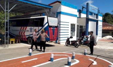 Kapolres Rote Ndao Cek Trek Baru Ujian SIM di Sat Lantas