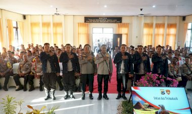Kepada personel Polres Rote Ndao, Kapolda NTT : “Jaga Kewibawaan Polri dan Tingkatkan Pelayanan Masyarakat”