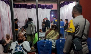 Kakek Yopi, Warga Desa Modosinal Tewas Usai Terjatuh Dari Pohon Gewang