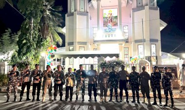 Bersama Dandim 1627 Pimpin Patroli, Kapolres Rote Ndao Pastikan Ibadah Malam Natal di Wilayah Hukum Polres Rote Ndao Aman dan Kondusif