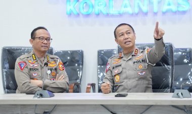 Tinjau Command Center, Kakorlantas Pastikan Pengamanan Operasi Ketupat Terkoordinasi