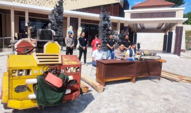 Kapolres Rote Ndao Pimpin Konferensi Pers Ungkap Kasus Illegal Logging