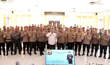 Sambangi Polres Rote Ndao, Kabid Kum Polda NTT Berikan Sosialisasi Peraturan dan Undang-Undang Kepada Anggota
