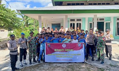 Bersama Personel Koramil dan Pelajar,Personel Polsek Panbar Lakukan Baksos