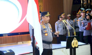Kapolri Pimpin Upacara Kenaikan Pangkat 31 Pati Polri