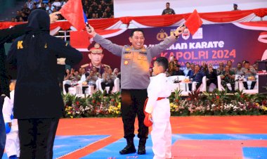 Kapolri Buka Open Karate Championship Di Pekan Sari Bogor
