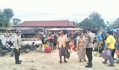 Pengamanan  Kegiatan Masyarakat Pada Pasar Olafulihaa Panbar