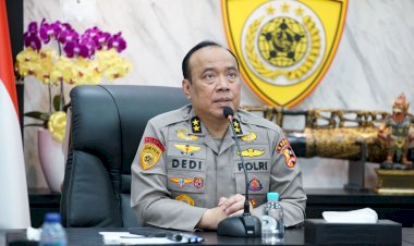 Lepas Kontingan Taekwondo Polri Ke Malaysia Dan Thailand As SDM Kapolri  Motivasi  Atlet   Dengan Beasiswa Pendidikan