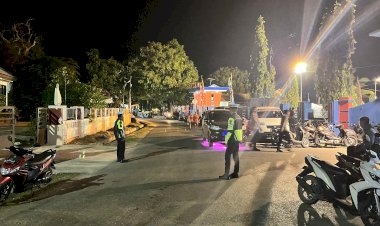 Kamseltibcar Lantas Personel Satuan Lalu Lintas Saat Pelaksanaan Kegiatan Masyarakat