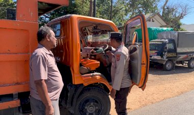 Personel Polsek Rote Tengah Melakukan Razia Sajam Dalam Rangka Operasi Pekat Turangga 2024