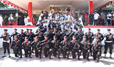 Bertepatan Hari Kemerdekaan Republik Indonesia Ke-79, Kompi Brimob Rote Ndao Dikukuhkan Pj. Bupati