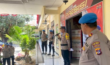 Kawal Tahapan Pemilu, Personel Polres Rote Ndao Apel Kesiapan Untuk Pengamanan Pendaftaran