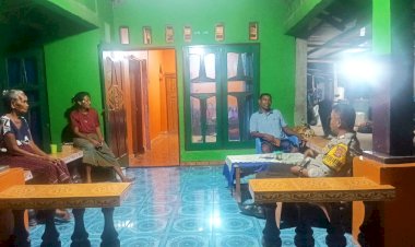 Tak Kenal Siang dan Malam, Bhabinkamtibmas Bripka Dhanik Sambangi Warganya Imbau Kamtibmas