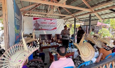 Jumat Curhat, Kapolres Rote Ndao Berdialog dan Berdiskusi Dengan Para Maneleo