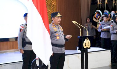 Kapolri Pimpin Kenaikan Pangkat 4 Pati-Pamen Polri
