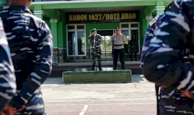 Personel TNI Polri Melaksanakan Apel Gabungan  Pengamanan  Presiden Timor Leste.