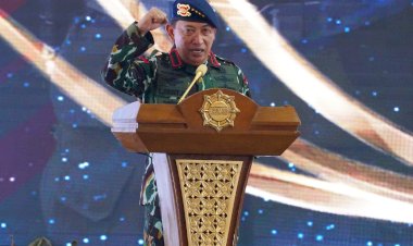 Kapolri Apresiasi Anggota Brimob yang Berhasil Bebaskan Pilot Susi Air Korban Penyanderaan KKBÂ