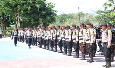 Kapolres Rote Ndao : Hari Ini Pergeseran Pasukan Menuju Pulau  Terluar Bersamaan Dengan Logistik Pemilu