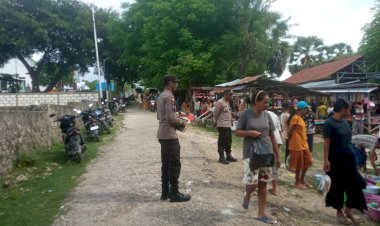 Polsek Rote Barat Daya Laksanakan Pengamanan di Pasar Mingguan Batutua
