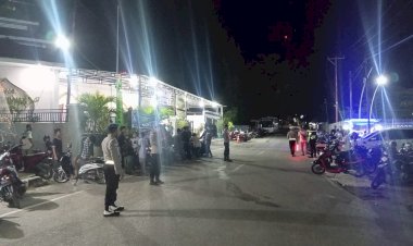 Pengamanan Sholat Tarawih Oleh Personel Polsek Lobalain
