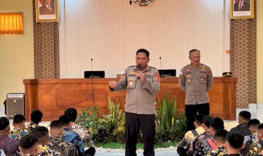 Kapolres Rote Ndao : Hindari Calo Selama Proses Perekrutan Casis, Terus Belajar Sehingga Bisa Lulus