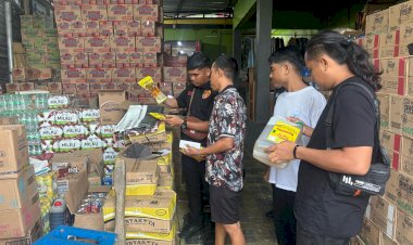 Satgas Pangan Polres Rote Ndao Lakukan Monitoring Peredaran Minyak Kita Di Kabupaten Rote Ndao