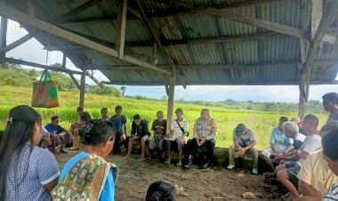 Bhabinkamtibmas Polsek Pantaibaru  Hadiri Kearifan Lokal Warga