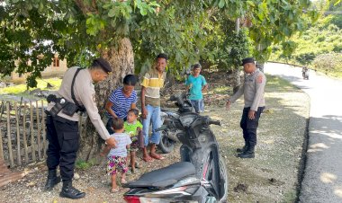 Kapolsek Rote Tengah : Patroli Dialogis Personel Polsek Rote Tengah Untuk Jamin Kenyamanan Warga