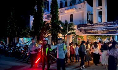 Pengamanan Ibadah Malam Paskah  Umat Katolik  Di Kabupaten Rote Ndao Berjalan Aman