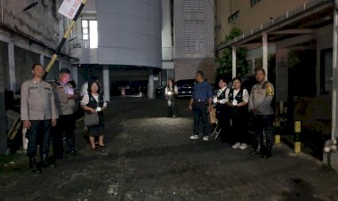 Polisi Amankan Ibadah Paskah di Gereja Katedral Jakarta