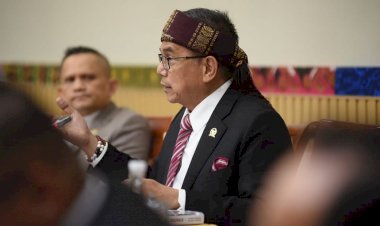 Anggota DPR Hinca Panjaitan Puji Kinerja Polri Amankan Mudik 2025