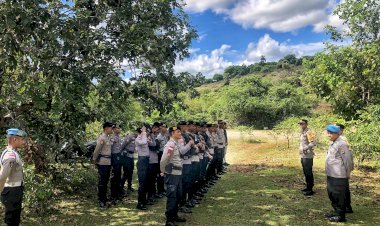 Kabag Ops Polres Rote Ndao Pimpin Kegiatan Pemeriksaan Setempat Obyek Sengketa Bersama Pengadilan Negeri Rote Ndao