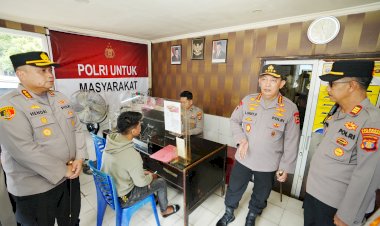 Sidak Polsek Samarinda Kota, Kapolri Tekankan Berantas Premanisme-Optimalkan Pelayanan